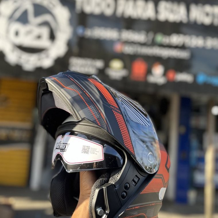 Capacete X-Troy Grafite, cor Grafite, linha X-Troy — 021 Moto Peças Vargem Pequena RJ